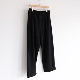 UNIVERSAL PRODUCTS『YAHH WIDE SWEAT PANTS』