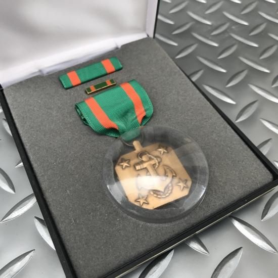 米軍放出品 サービスメダル USN/USMC 米海軍·海兵隊功績勲章 未