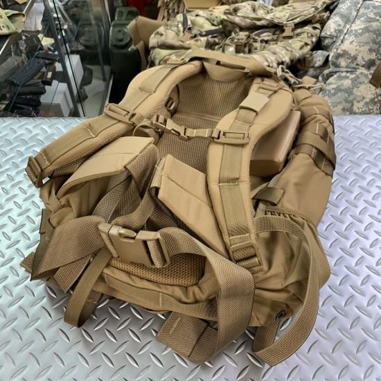 米軍実物/SOC ミリタリー３Day pac/新品未使用/コヨーテブラウン 米軍放出品 SOC 3dayバックパック コヨーテ 米軍放出品 USMC SOC