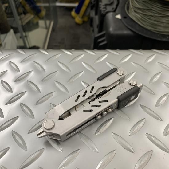 米軍放出品マルチプライヤー 米軍放出品 GERBER/MP400 マルチプライヤー - S＆Cミリタリー