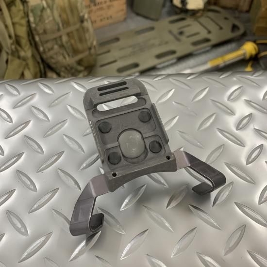 米軍実物 Norotos LWH/PASGT HelmetFrontMount マウントベース