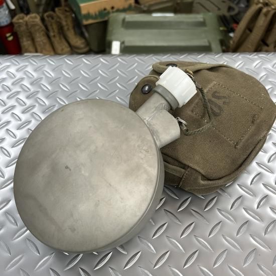 米軍放出 Arctic US-1986/CanteenColdWeather 寒冷地用キャン 米軍放出 Arctic US-1986/CanteenColdWeather 寒冷地用キャン
