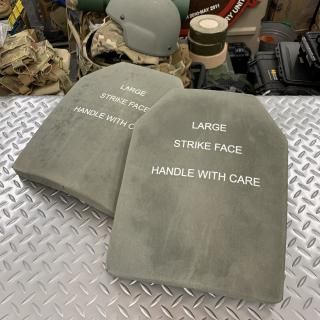 (ダーン)ストライクフェイス 防弾プレート レベル４250x300mm ダーン)ストライクフェイス 防弾プレート レベル4250x300mm