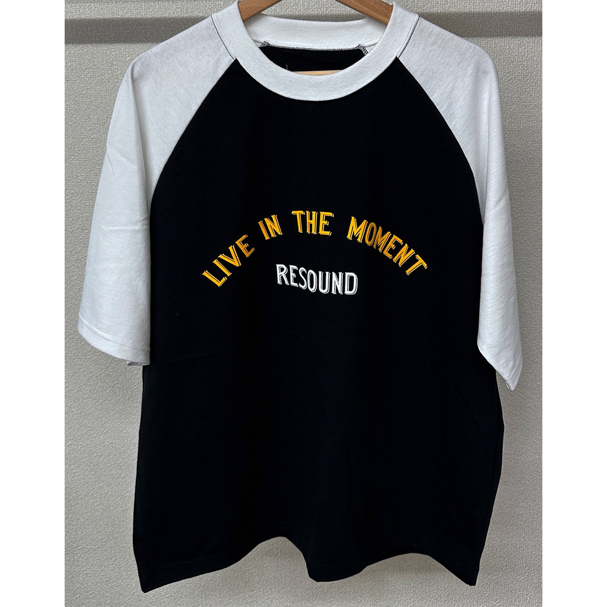 <img class='new_mark_img1' src='https://img.shop-pro.jp/img/new/icons1.gif' style='border:none;display:inline;margin:0px;padding:0px;width:auto;' />RAGLAN LOOSE TEE BKWH