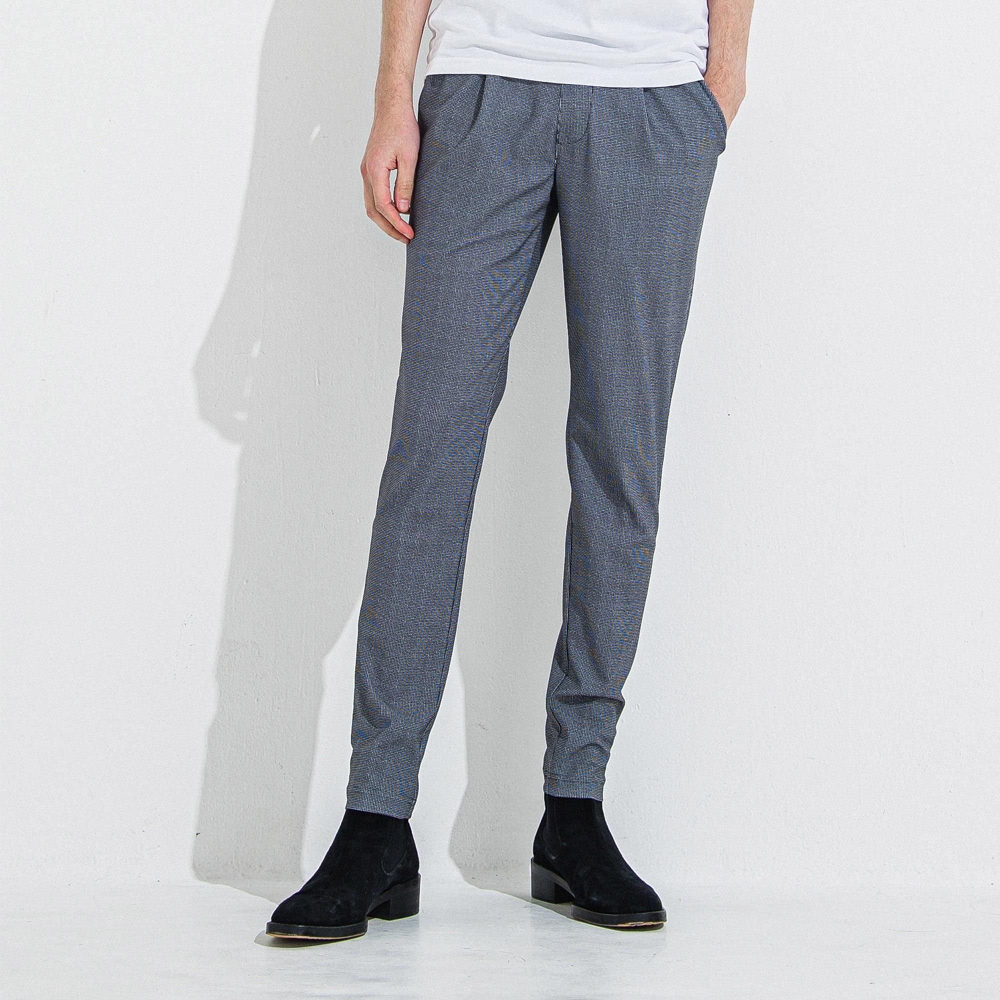 <img class='new_mark_img1' src='https://img.shop-pro.jp/img/new/icons1.gif' style='border:none;display:inline;margin:0px;padding:0px;width:auto;' />CHRIS EASY TUCK  PANTS CHECK BK