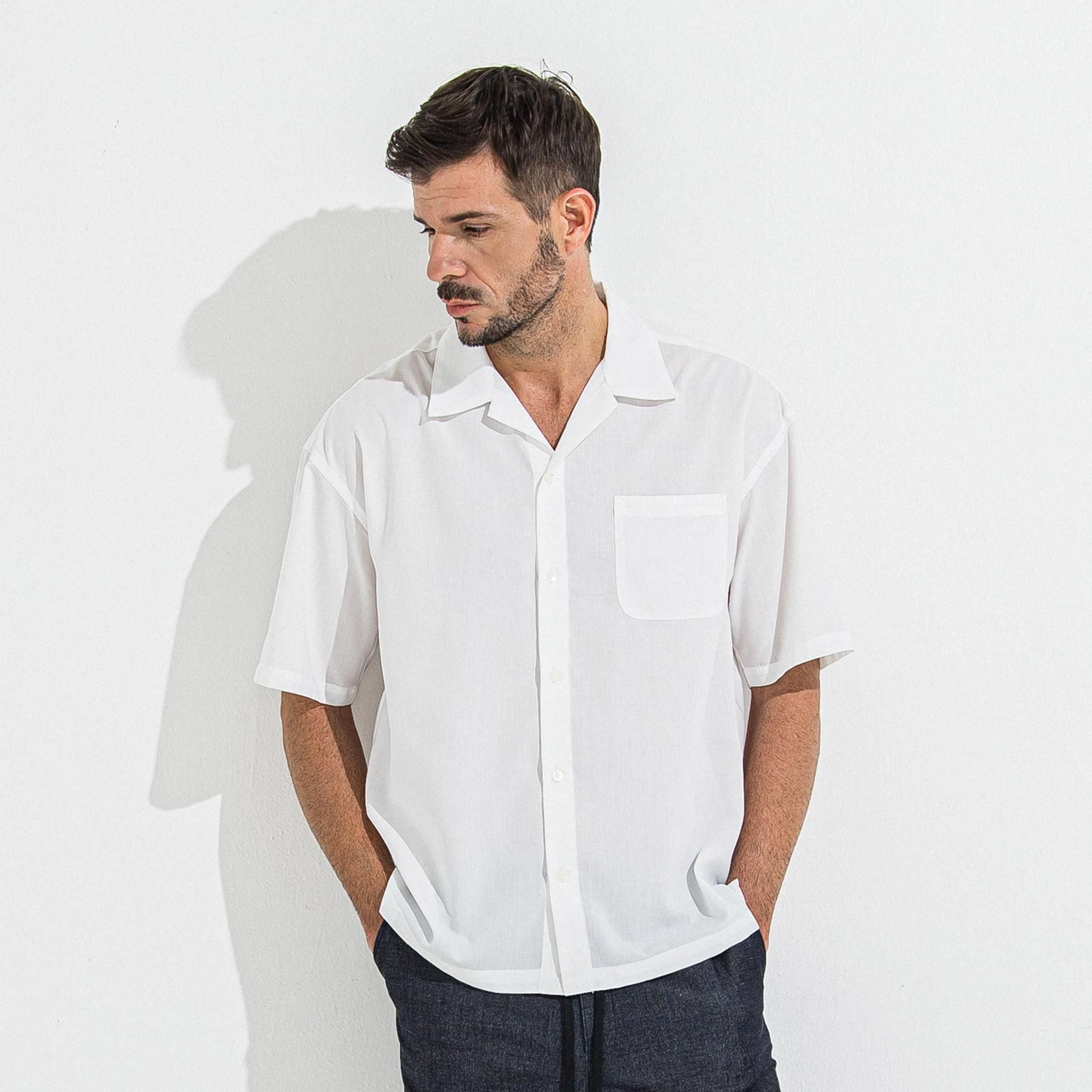 <img class='new_mark_img1' src='https://img.shop-pro.jp/img/new/icons1.gif' style='border:none;display:inline;margin:0px;padding:0px;width:auto;' />ZACK HALF SHIRTS WHITE