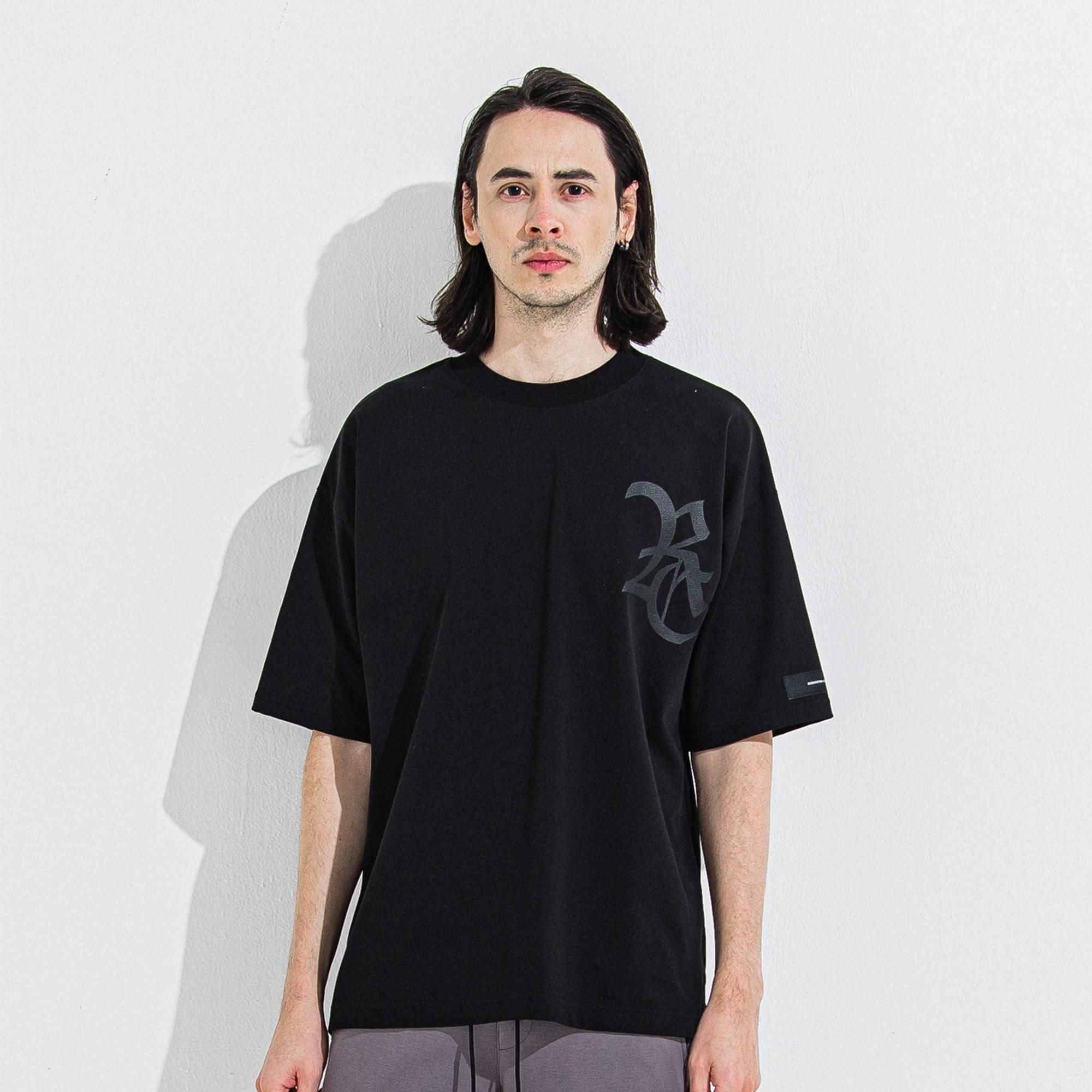 <img class='new_mark_img1' src='https://img.shop-pro.jp/img/new/icons1.gif' style='border:none;display:inline;margin:0px;padding:0px;width:auto;' />RC OVER TEE BKBK