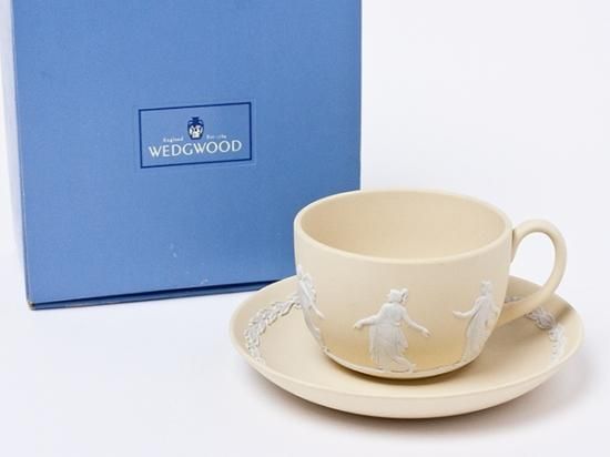　ジャスパー ダンシングアワー 20cm プレート イエロー wedgwood ジャスパー ダンシングアワー 20cm プレート イエロー