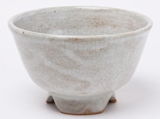 送料無料　李朝高麗堅手平茶碗「香梅風雪道人」箱付 現代作家 作 呉器茶碗 李朝茶碗 高麗茶碗 大振茶碗 茶道具 茶器