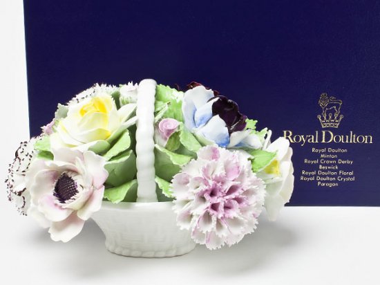 Royal Doulton 陶花