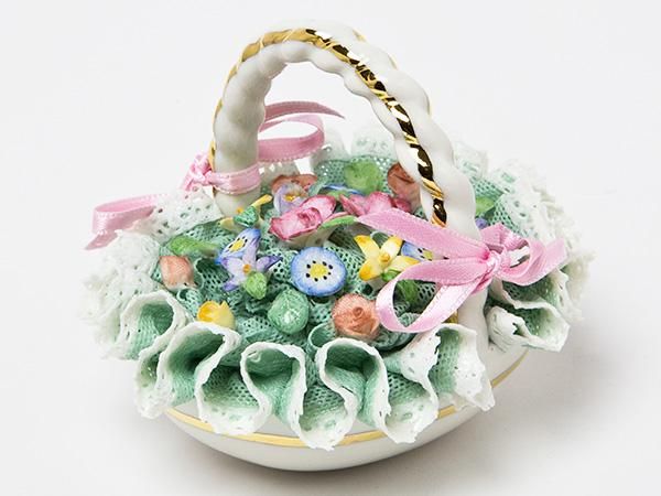 ドレスデンバスケットコンパートフラワー陶金彩