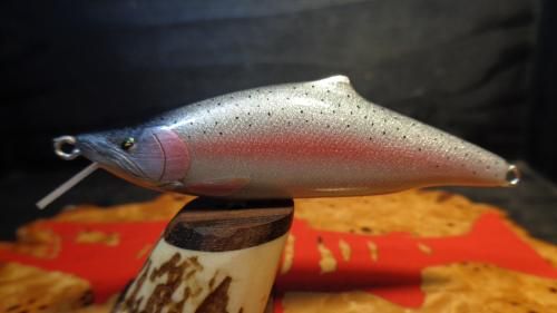 ハンドメイド　ミノー　kawabe 45s Fang(フルハンドメイド) - 叉鬼(またぎ)の公式通販サイト