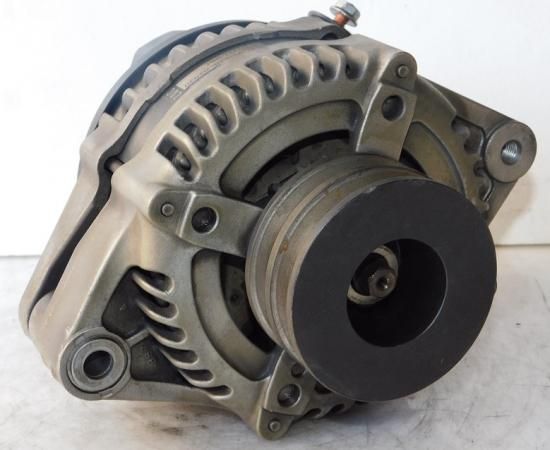 スターター2台、オルタネーター2台 28100-78126 24V 24 Volt Starter Toyota Lift Truck 2H (02800-7240,-7241,-7242