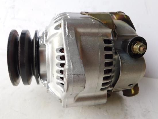 ○オルタネーター○デンソー トヨタダイナ,トヨエース , クリック