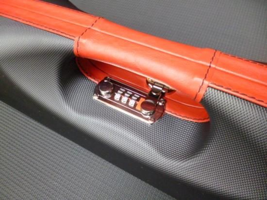 ネグリーニ・コンパクトガンケース（レッド・レザーステッチタイプ