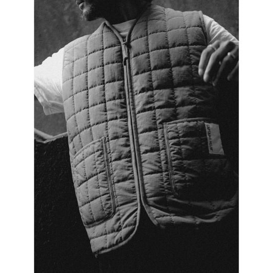 CAPTAINS HELM / キャプテンズヘルム】#Thinsulate™ LIGHT WORK VEST CAPTAINS HELM / キャプテンズヘルム】#Thinsulate™ LIGHT WORK VEST