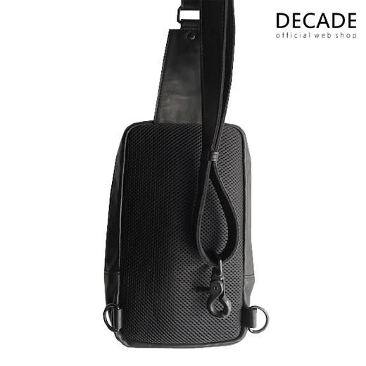 オイルドカウレザー・ボディバッグDECADE(No-01314) Oiled Cow Leather Body Bag　ディケイド