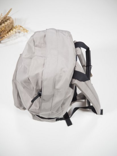 STANDARD SUPPLY  SIMPLICITY / DAILY DAYPACK SIMPLICITY#01 0