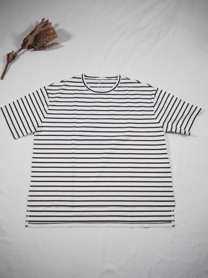 COMMENCEMENT  BORDER WIDE S/S TEE C-089 3