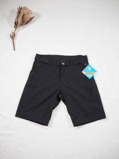 tilak poutnik  LONDON SHORTS 