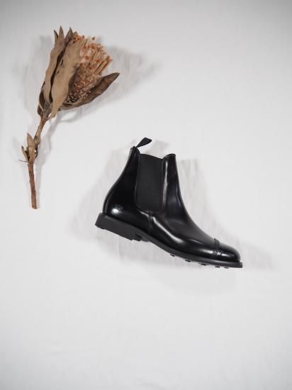 SANDERS MILITARY CAP TOE CHELSEA BOOT