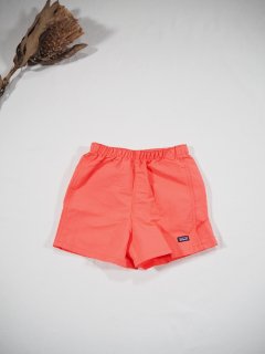 <img class='new_mark_img1' src='https://img.shop-pro.jp/img/new/icons14.gif' style='border:none;display:inline;margin:0px;padding:0px;width:auto;' />patagonia BABY Baggies Shorts [COR] 