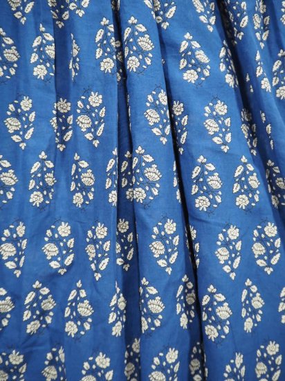 maison de soil 80'S VOILE LARGE FLOWER BLOCK PRINT RAJASTHAN TUCK GATHERED WRAP DRESS[BLUE] INMDS23054 3