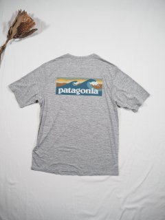 <img class='new_mark_img1' src='https://img.shop-pro.jp/img/new/icons14.gif' style='border:none;display:inline;margin:0px;padding:0px;width:auto;' />patagonia M' s Capilene Cool Daily Graphic Shirt[BLAF] 