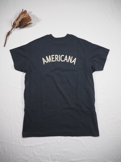 AMERICANA ベリービッグプリントTシャツ