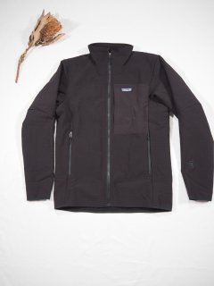 <img class='new_mark_img1' src='https://img.shop-pro.jp/img/new/icons14.gif' style='border:none;display:inline;margin:0px;padding:0px;width:auto;' />patagonia M's R2 TECH FACE JKT 