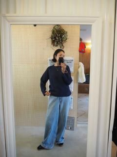 <img class='new_mark_img1' src='https://img.shop-pro.jp/img/new/icons12.gif' style='border:none;display:inline;margin:0px;padding:0px;width:auto;' />VINCENT ET MIREILLE   RIB CREW NECK SWEATER 