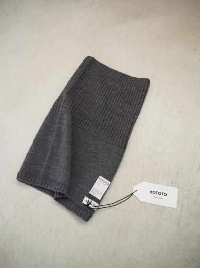  Rototo EXTRA FINE MERINO SEAMLESS SNOOD R5158 0