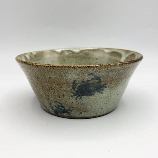 陶器　飾り皿　大鉢　作家物　花峰　「人皆直行我独横行」　蟹柄　直径約33.0cm 陶器 飾り皿 大鉢 作家物 花峰 「人皆直行我独横行」 蟹