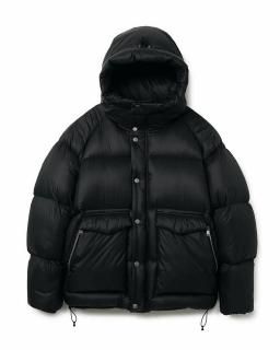 nonnativeEXPLORER DOWN JACKET NYLON MINI RIPSTOP WITH WINDSTOPPER®
