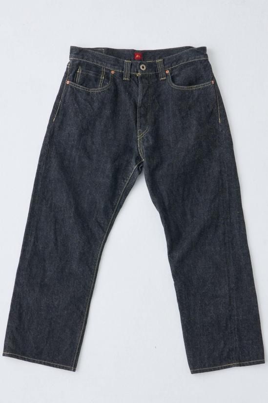 RESOLUTE / 714 Black