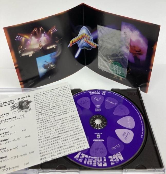 KISS Ace Frehley 直筆サイン パンフレット 半券 ステッカー エース・ フレーリー直筆サイン入りポストカード□KISS○UACCRD