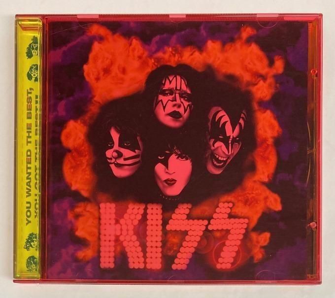 KISS サイン入りCD You Wanted The Best Amazon.co.jp: You Wanted the Best You Got Th: ミュージック