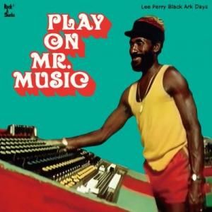RAS MICHAEL & THE SONS OF NEGUS with JAZZBOE ABUBAKA Tribute To The Emperor Rastafori (LP) - パライソレコード RAS MICHAEL & THE SONS OF NEGUS with JAZZBOE ABUBAKA Tribute To The Emperor Rastafori (LP) - パライソレコード