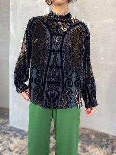 <img class='new_mark_img1' src='https://img.shop-pro.jp/img/new/icons14.gif' style='border:none;display:inline;margin:0px;padding:0px;width:auto;' />1990s CHINESE DESIGN SILK BLOUSE