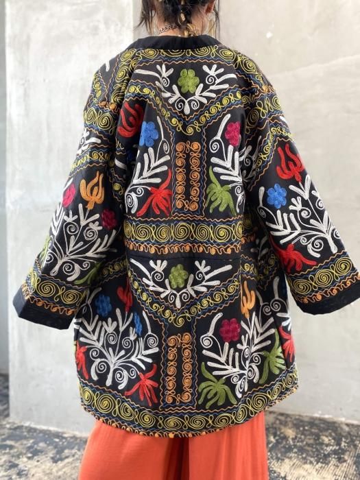 SUZANI EMBROIDERED JACKET - Chief vintage