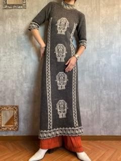 1970s AZTEC DESIGN KNIT DRESS