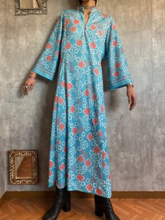 1970s PASTEL BLUE FLORAL MAXI DRESS