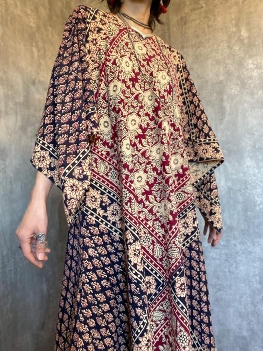 1970s PAKISTAN COTTON BOHO DRESS - Chief vintage