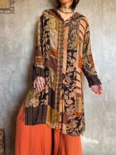 <img class='new_mark_img1' src='https://img.shop-pro.jp/img/new/icons14.gif' style='border:none;display:inline;margin:0px;padding:0px;width:auto;' />1990s BOHO PATTERN FOODIE HAORI