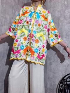 1970s COLORFUL EMBROIDERED BLOUSE