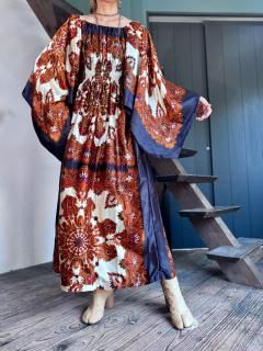 1970s FLARE SLEEVE BOHO DRESS
