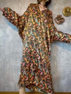 <img class='new_mark_img1' src='https://img.shop-pro.jp/img/new/icons14.gif' style='border:none;display:inline;margin:0px;padding:0px;width:auto;' />12/4()22:00䳫ϡ1980s PAISLEY MAXI DRESS