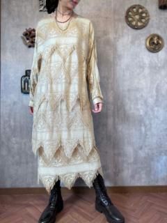 <img class='new_mark_img1' src='https://img.shop-pro.jp/img/new/icons14.gif' style='border:none;display:inline;margin:0px;padding:0px;width:auto;' />12/4()22:00䳫ϡ1980s USA FRINGELACE DRESS