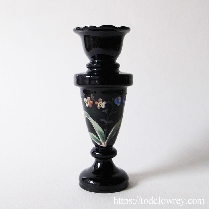 透明な漆黒を透かしてみえる180年の歳月/Antique Biedermeier Glass Vase - Todd Lowrey Antiques