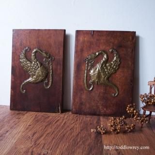 󥫥ī̴ߤФĻ / Antique Wooden Covers with Swan